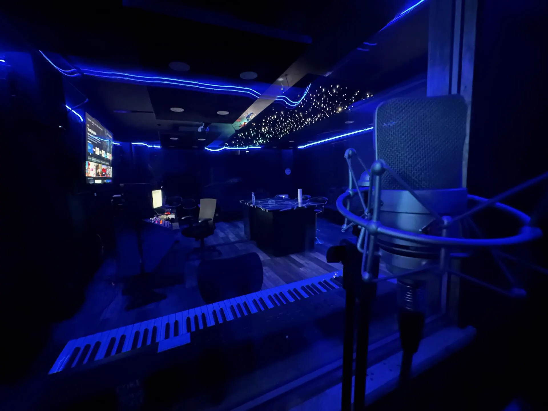 Low Vision Studio LV Recording Studio Los Angeles